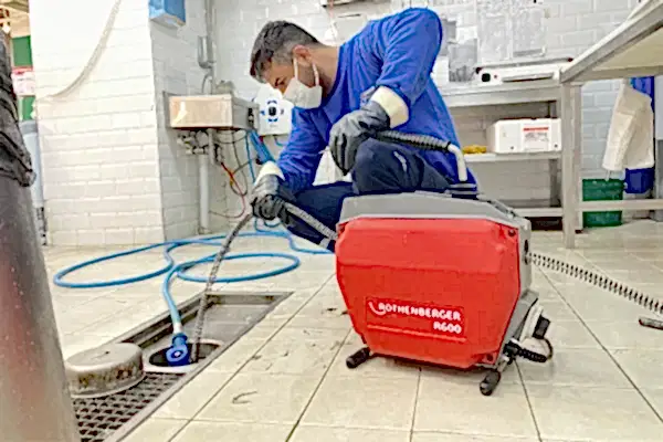 Sultanbeyli Tıkalı Gider Açma